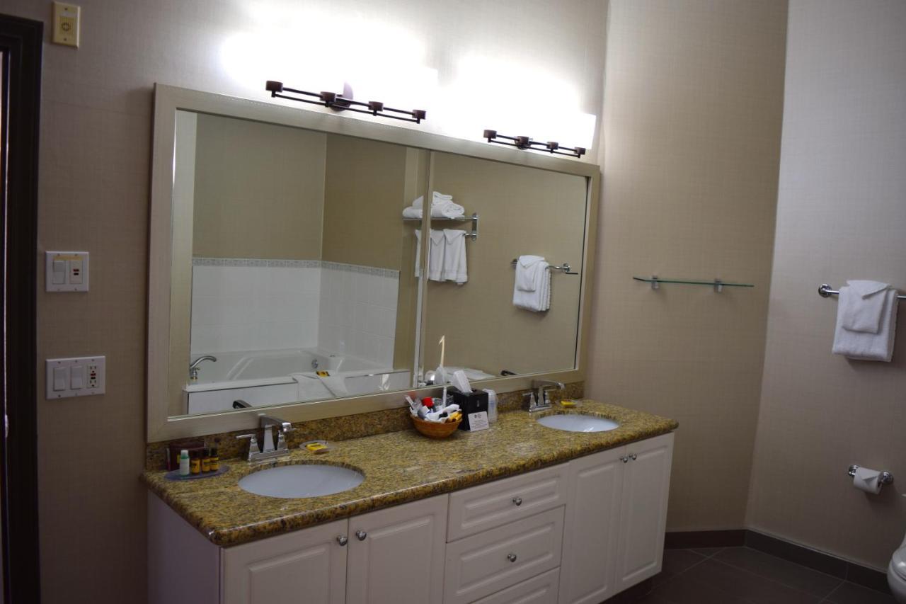 Best Western Plus Uptown Hotel Vancouver Buitenkant foto